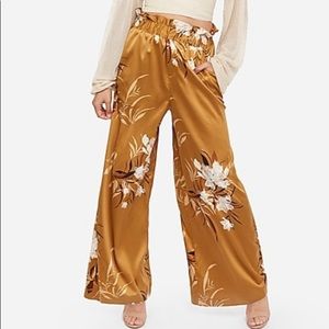 Rocky Barnes High Waisted Satin Pant